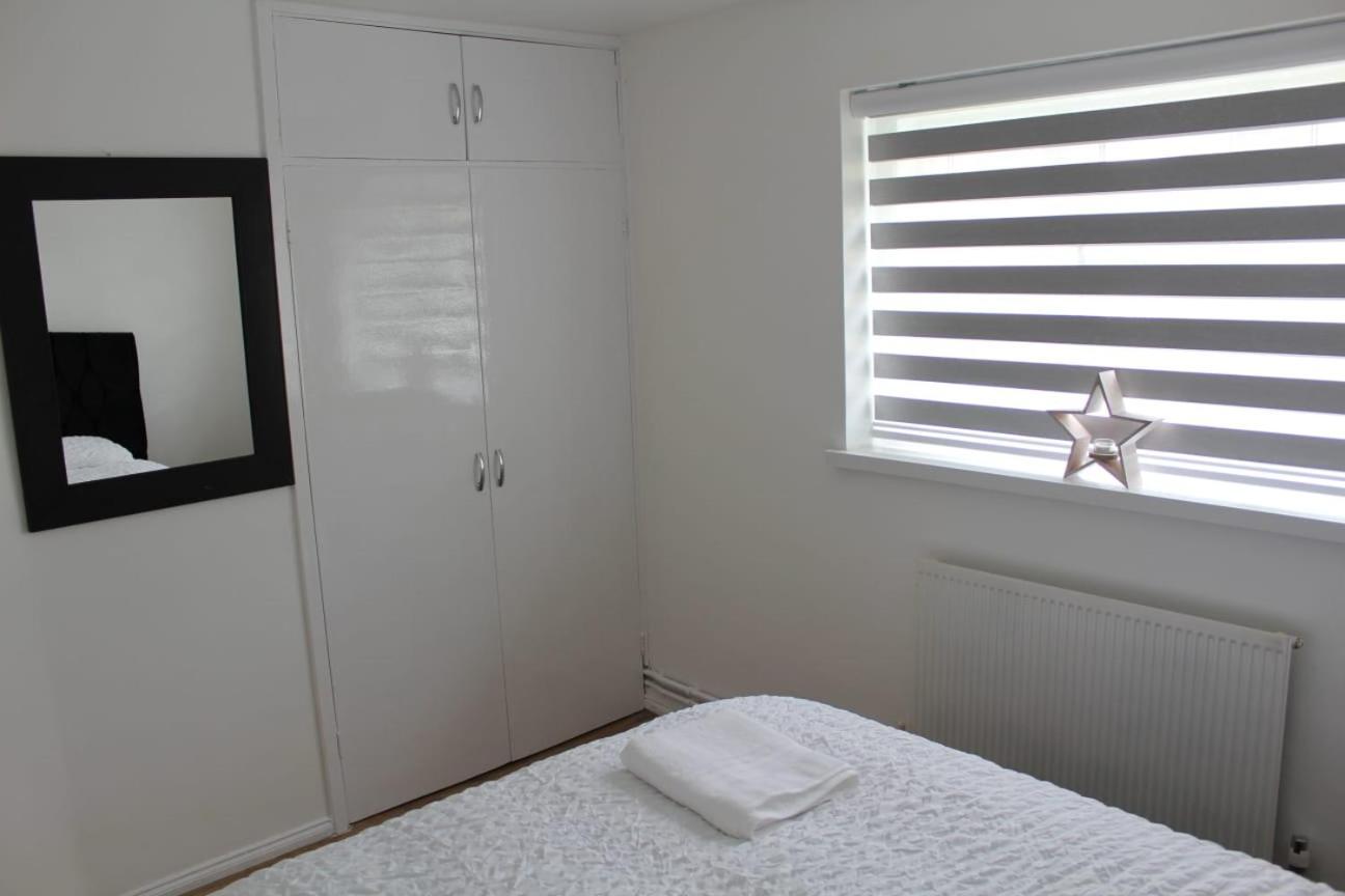 Appartamento 2 Bedroom Entire Flat 2 Minutes From Underground *